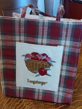 Longaberger Red and Cream Plaid Tote with Apple Basket Applique
